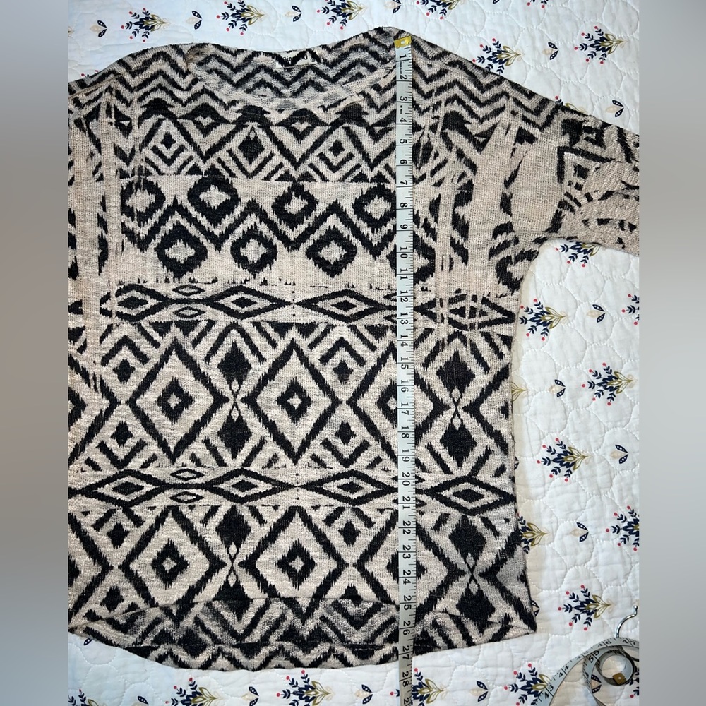 Ginger G Tribal Print Lightweight Sweater Size Large Pullover Brown & Beige - Picture 6 of 10